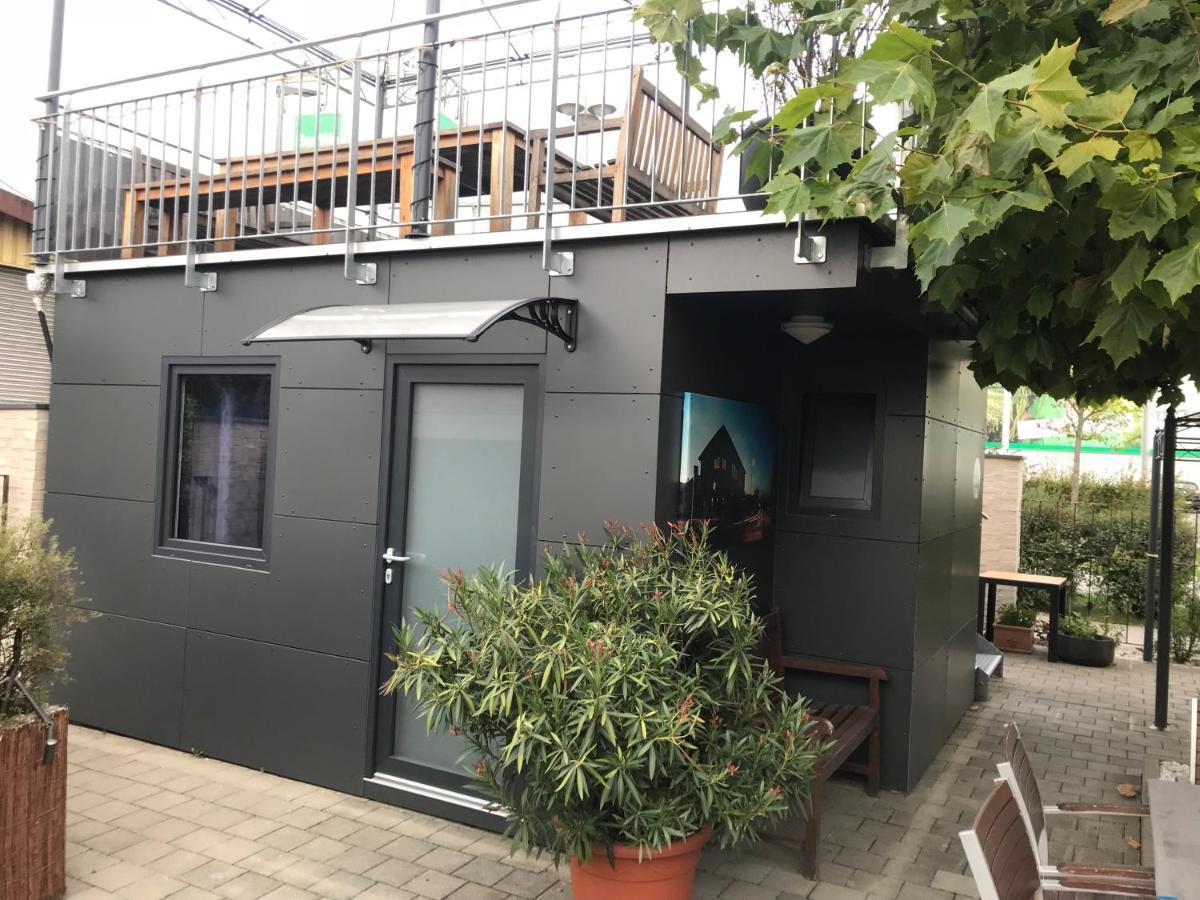 Tiny House Black Pearl Теттнанґ Екстер'єр фото